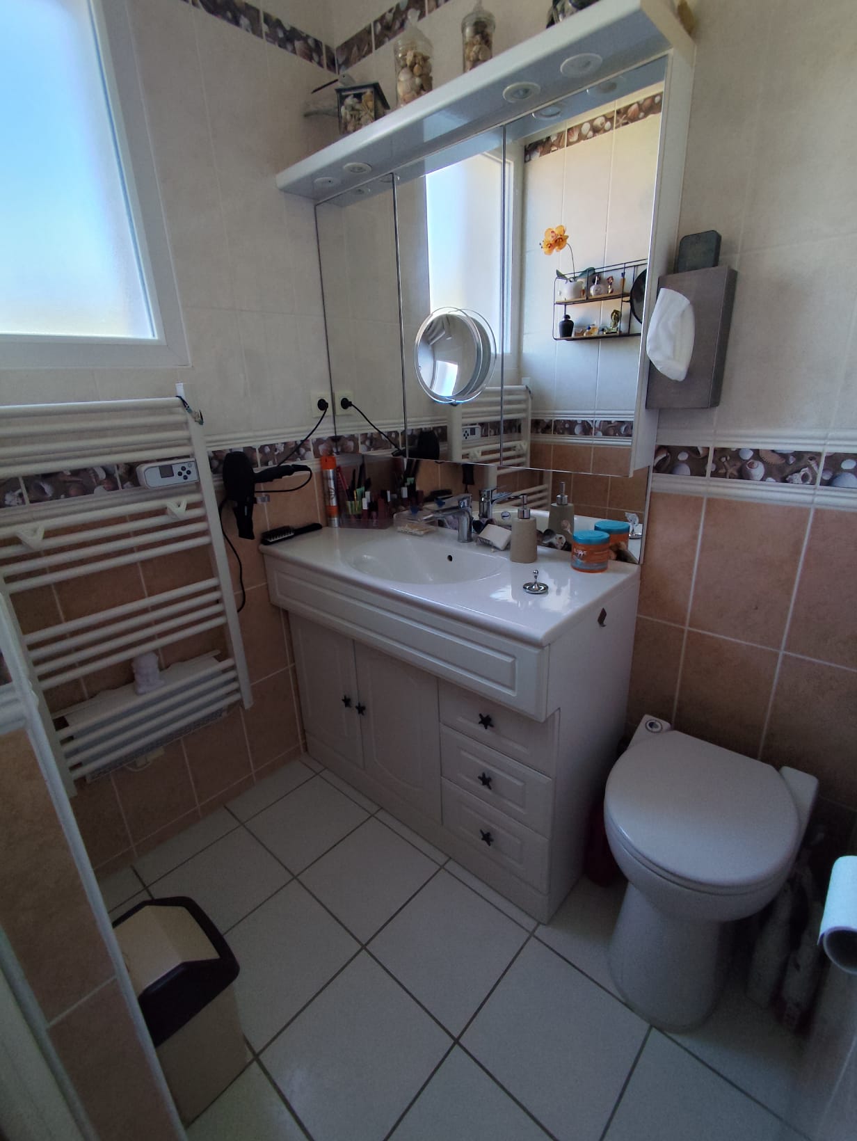 Salle de Bain R+1 (2)