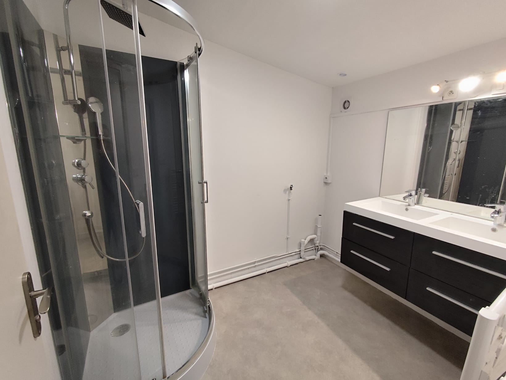 WhatsApp Image 2026-03-26 at 11.39.06 (3)